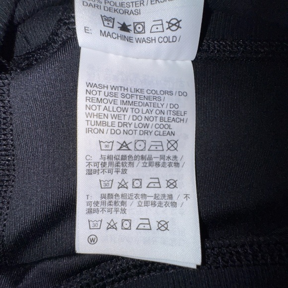 Nike dri fit open ankle bow pants. Size Medium. (Fits more like small) EUC - Picture 10 of 11